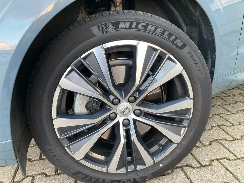 Volvo XC 60 T6 Inscr. Rech. Plug-In Hybrid AWD Md.2022 Volvo XC 60 T6 Inscr. Rech. Plug-In Hybrid AWD Md.2022 - سيارة دفع رباعي: صورة 5 Volvo XC 60 T6 Inscr. Rech. Plug-In Hybrid AWD Md.2022 Volvo XC 60 T6 Inscr. Rech. Plug-In Hybrid AWD Md.2022 - سيارة دفع رباعي: صورة 5