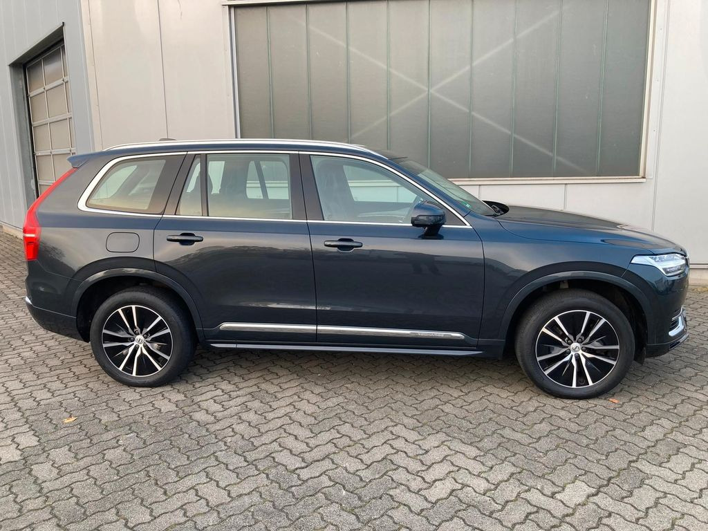 Volvo XC 90 T8 7-Sitzer Inscr. Expr. Recharge AWD Volvo XC 90 T8 7-Sitzer Inscr. Expr. Recharge AWD - سيارة دفع رباعي: صورة 2 Volvo XC 90 T8 7-Sitzer Inscr. Expr. Recharge AWD Volvo XC 90 T8 7-Sitzer Inscr. Expr. Recharge AWD - سيارة دفع رباعي: صورة 2