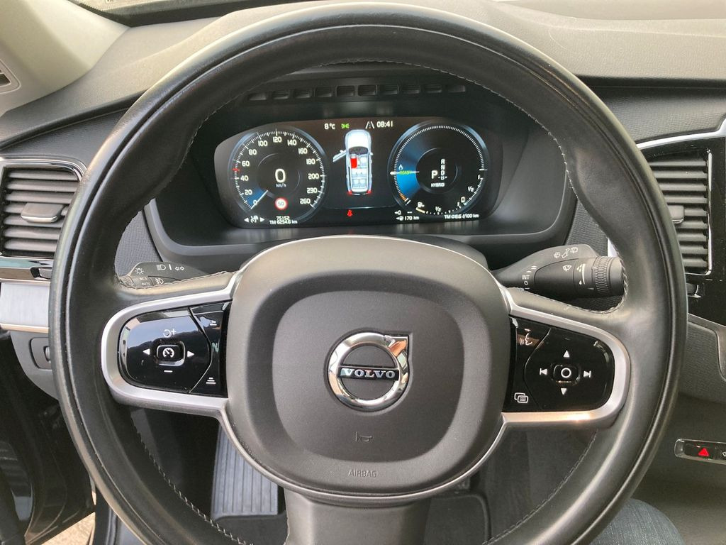 سيارة دفع رباعي Volvo XC 90 T8 7-Sitzer Inscr. Expr. Recharge AWD Volvo XC 90 T8 7-Sitzer Inscr. Expr. Recharge AWD: صورة 12