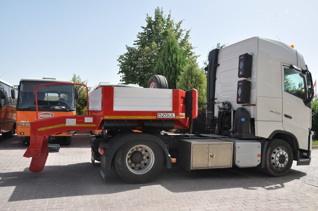 جديدة عربة منخفضة مسطحة نصف مقطورة Özgül 2 AXLE LOW LOADER: صورة 16