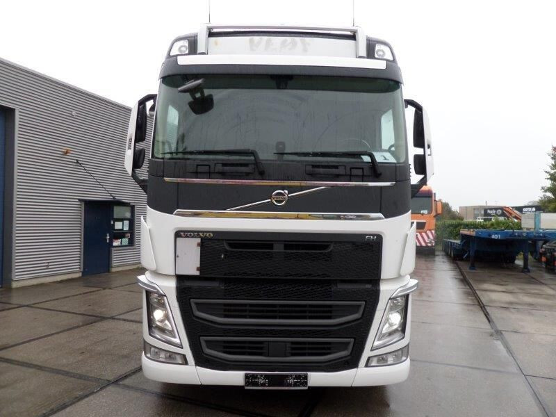 Volvo FH 540 6x2 - وحدة جر: صورة 3 Volvo FH 540 6x2 - وحدة جر: صورة 3