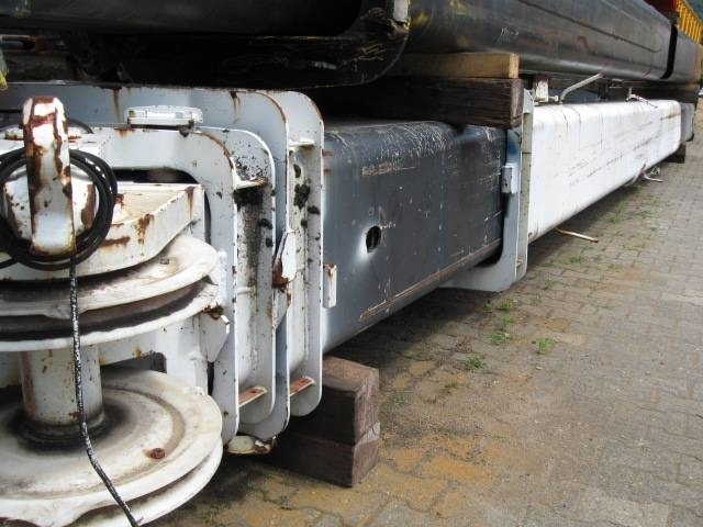 Krupp KMK 4070 Ausleger/boom - ذراع تطويل - رافعة: صورة 1 Krupp KMK 4070 Ausleger/boom - ذراع تطويل - رافعة: صورة 1