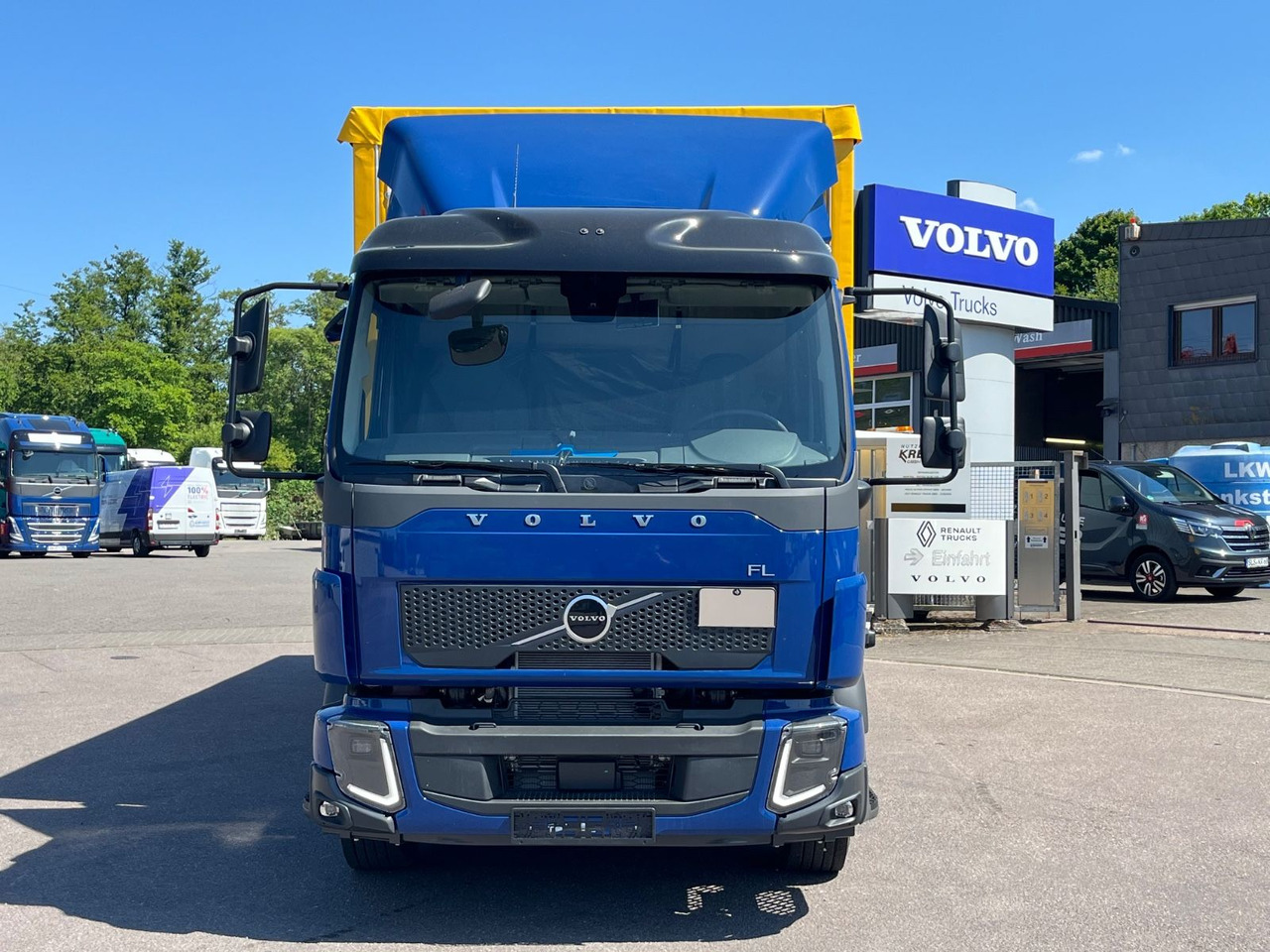 Volvo FL14.245 Junge Schiebeplane - شاحنة ستارة: صورة 2 Volvo FL14.245 Junge Schiebeplane - شاحنة ستارة: صورة 2