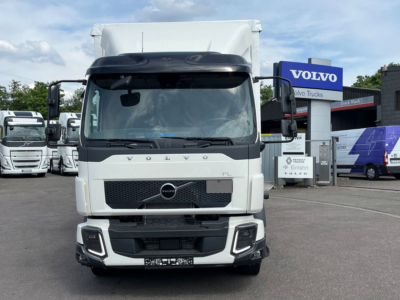 Volvo FL16.280 Junge Schiebeplane - شاحنة ستارة: صورة 2 Volvo FL16.280 Junge Schiebeplane - شاحنة ستارة: صورة 2