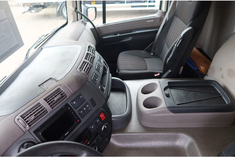 DAF CF 290 FA Bak+ klep Dhollandia 2000 kg - شاحنة مقفلة: صورة 5 DAF CF 290 FA Bak+ klep Dhollandia 2000 kg - شاحنة مقفلة: صورة 5