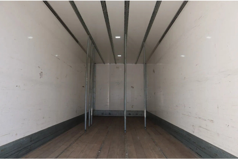 DAF CF 340 FAN 6X2 Bakwagen + Klep 2500 KG - شاحنة مقفلة: صورة 4 DAF CF 340 FAN 6X2 Bakwagen + Klep 2500 KG - شاحنة مقفلة: صورة 4