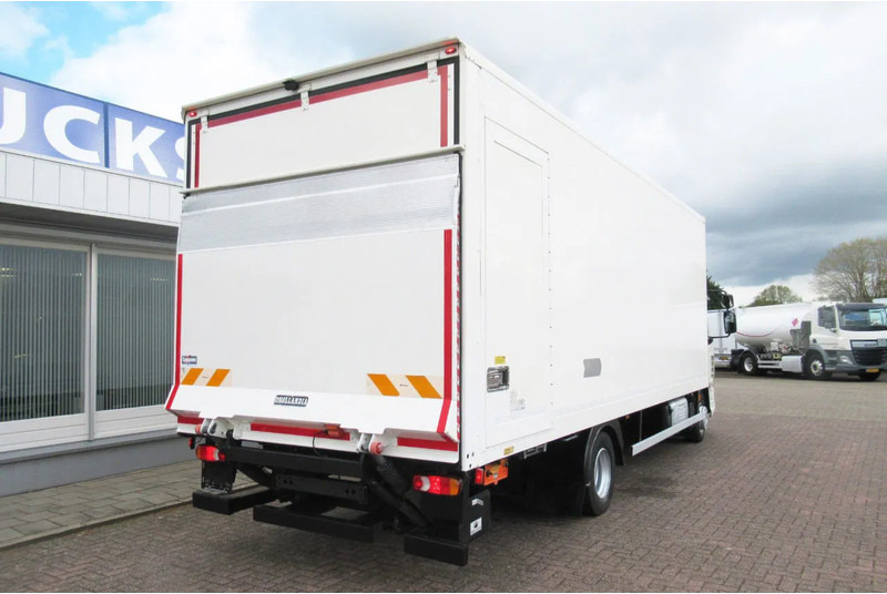 DAF LF 230 Bak+Klep Dhollandia 1500 kg Euro 6 - شاحنة مقفلة: صورة 3 DAF LF 230 Bak+Klep Dhollandia 1500 kg Euro 6 - شاحنة مقفلة: صورة 3