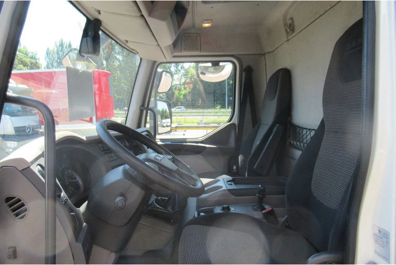 DAF LF 250 250 bak + klep + schuifzeil E6 - شاحنة ستارة: صورة 4 DAF LF 250 250 bak + klep + schuifzeil E6 - شاحنة ستارة: صورة 4