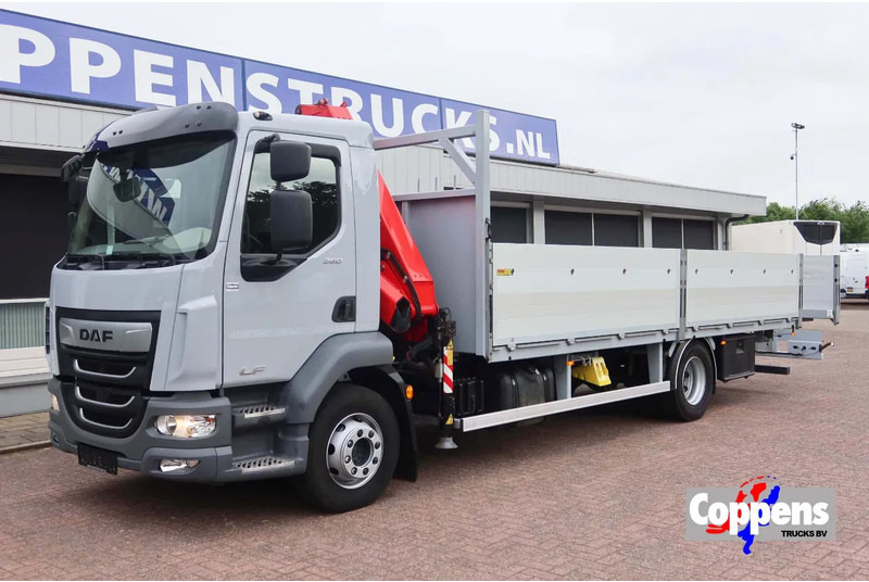 DAF LF 260 Openwagen+ Kraan Fassi F85 B023+ Radio controle - شاحنة كرين: صورة 1 DAF LF 260 Openwagen+ Kraan Fassi F85 B023+ Radio controle - شاحنة كرين: صورة 1
