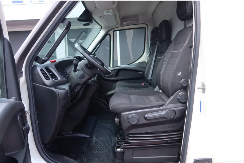 Iveco 70-C 18 Automaat L3H3 C RIJBEWIJS - فان: صورة 5 Iveco 70-C 18 Automaat L3H3 C RIJBEWIJS - فان: صورة 5