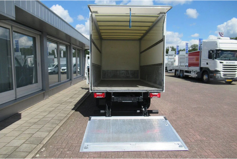 Iveco Daily 35C16 Bak+Klep Automaat - شاحنة مغلقة الصندوق: صورة 4 Iveco Daily 35C16 Bak+Klep Automaat - شاحنة مغلقة الصندوق: صورة 4