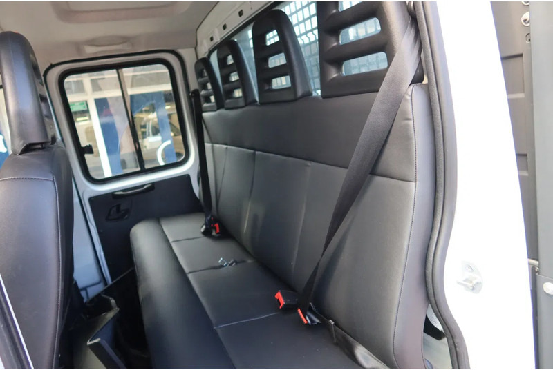 Iveco Daily 35C16 HI Matic Dubbele cabine open 7 persoons uitvoering. Dubbel lucht achter as. 3.0 L motor - شاحنة مفتوحة, الشاحنات الصغيرة كابينة مزدوجة: صورة 5 Iveco Daily 35C16 HI Matic Dubbele cabine open 7 persoons uitvoering. Dubbel lucht achter as. 3.0 L motor - شاحنة مفتوحة, الشاحنات الصغيرة كابينة مزدوجة: صورة 5