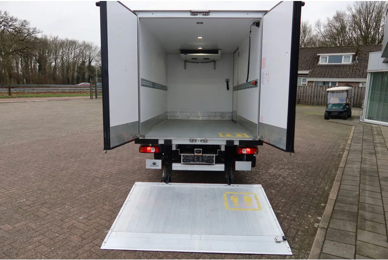 Iveco Daily 35C16 Koel/Vries Bakwagen + DHollandia 750kg Laadklep - شاحنة مُبرّدة للتوصيل: صورة 3 Iveco Daily 35C16 Koel/Vries Bakwagen + DHollandia 750kg Laadklep - شاحنة مُبرّدة للتوصيل: صورة 3