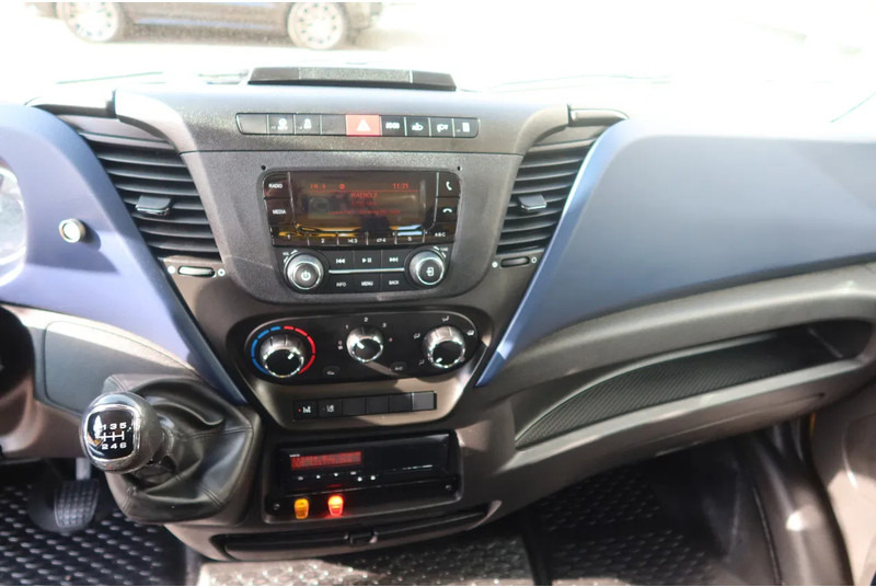 Iveco Daily 50C16 Recovery truck, bergingswagen, Afsleepwagen - شاحنة سحب: صورة 5 Iveco Daily 50C16 Recovery truck, bergingswagen, Afsleepwagen - شاحنة سحب: صورة 5