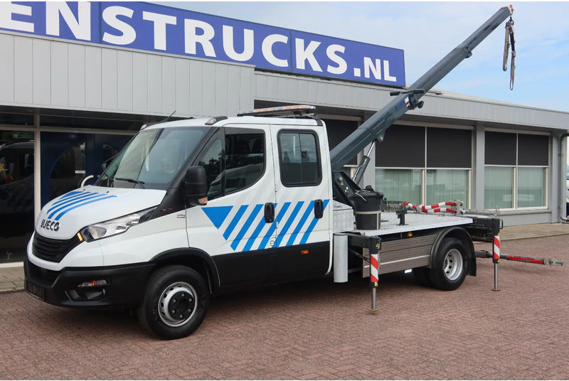 Iveco Daily 70 C 16 Recovery-truck, Bergingswagen, Apschlep. 7 Persoons. ALS NIEUW - شاحنة التوصيل, الشاحنات الصغيرة كابينة مزدوجة: صورة 4 Iveco Daily 70 C 16 Recovery-truck, Bergingswagen, Apschlep. 7 Persoons. ALS NIEUW - شاحنة التوصيل, الشاحنات الصغيرة كابينة مزدوجة: صورة 4