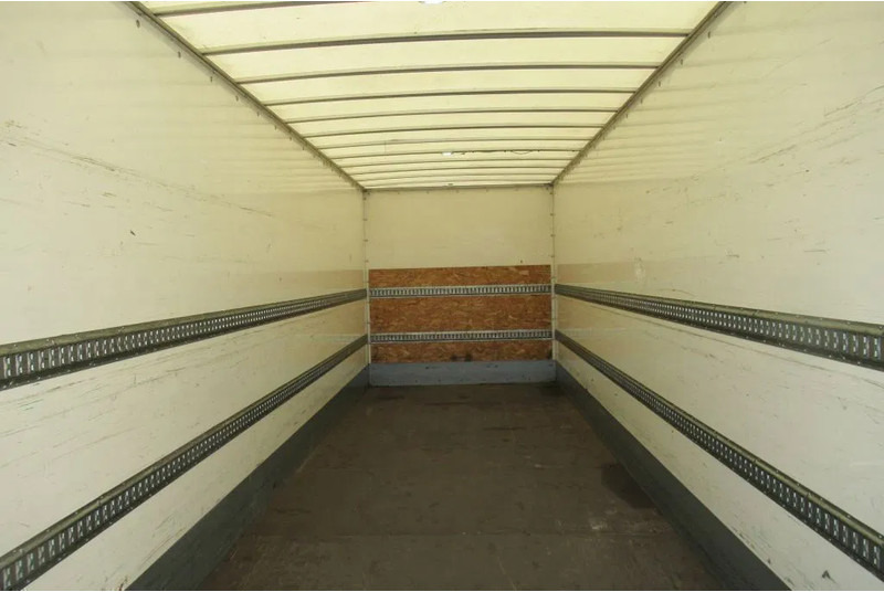 MAN TGM 15.250 Bak + klep E6 - شاحنة مقفلة: صورة 4 MAN TGM 15.250 Bak + klep E6 - شاحنة مقفلة: صورة 4