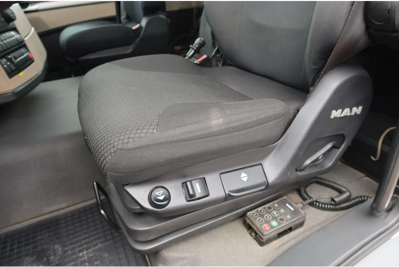 MAN TGS 35.360 Kraanwagen + oprijwagen Hiab 228 E3 - شاحنة كرين: صورة 5 MAN TGS 35.360 Kraanwagen + oprijwagen Hiab 228 E3 - شاحنة كرين: صورة 5