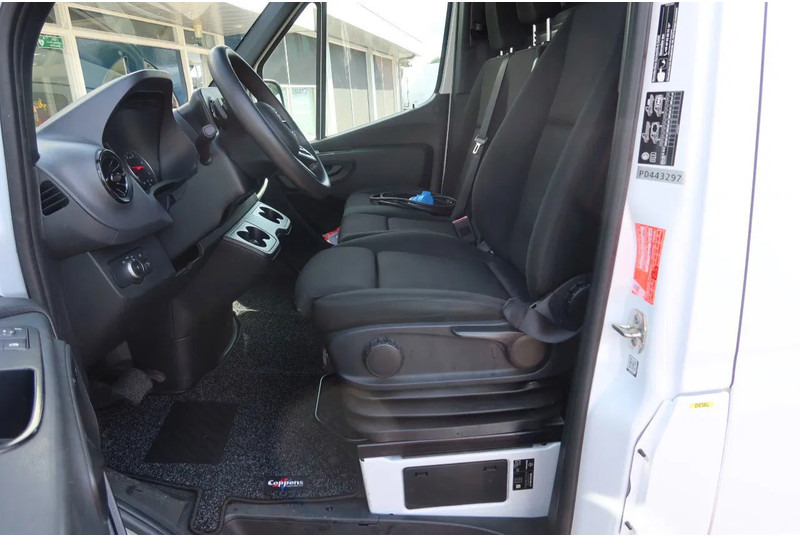 Mercedes-Benz 317 CDI 317 CDI L3/H2 Koel/Vries Automaat - شاحنة مُبرّدة للتوصيل: صورة 4 Mercedes-Benz 317 CDI 317 CDI L3/H2 Koel/Vries Automaat - شاحنة مُبرّدة للتوصيل: صورة 4