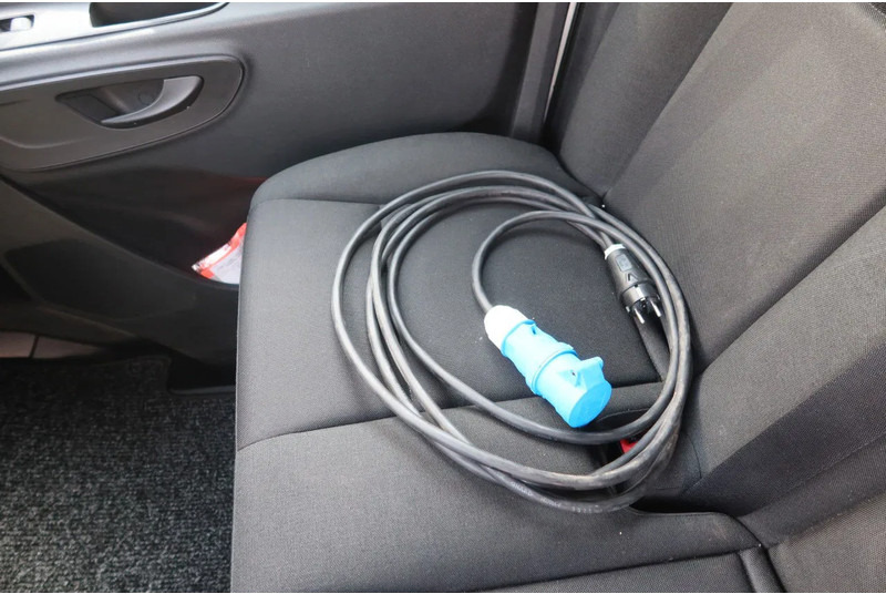 Mercedes-Benz 317 CDI 317 CDI L3/H2 Koel/Vries Automaat - شاحنة مُبرّدة للتوصيل: صورة 5 Mercedes-Benz 317 CDI 317 CDI L3/H2 Koel/Vries Automaat - شاحنة مُبرّدة للتوصيل: صورة 5