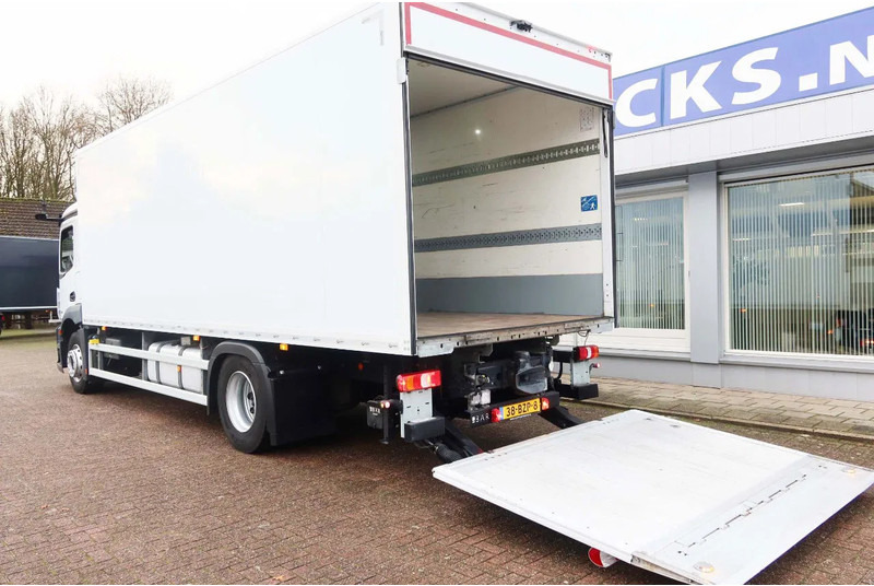 Mercedes-Benz Actros 1840 L Bakwagen + Bar klep 2000 KG + Geïsoleerde bak - شاحنة مقفلة: صورة 3 Mercedes-Benz Actros 1840 L Bakwagen + Bar klep 2000 KG + Geïsoleerde bak - شاحنة مقفلة: صورة 3