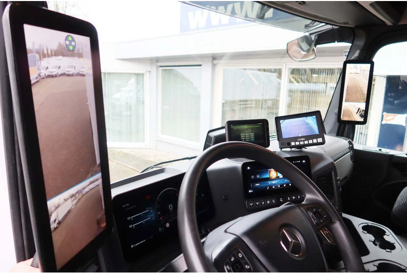 Mercedes-Benz Actros 1840 L Bakwagen + Bar klep 2000 KG + Geïsoleerde bak - شاحنة مقفلة: صورة 4 Mercedes-Benz Actros 1840 L Bakwagen + Bar klep 2000 KG + Geïsoleerde bak - شاحنة مقفلة: صورة 4