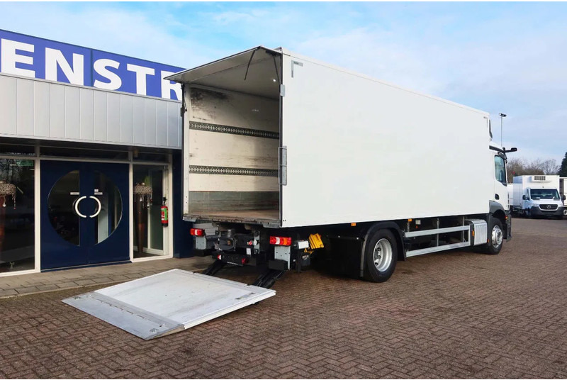 Mercedes-Benz Actros 1840 L Bkawagen+ BAR klep 2.000kg met Gesioleerde bak - شاحنة مقفلة: صورة 4 Mercedes-Benz Actros 1840 L Bkawagen+ BAR klep 2.000kg met Gesioleerde bak - شاحنة مقفلة: صورة 4