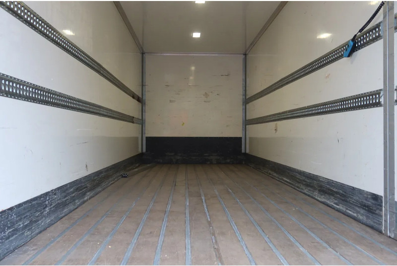 Mercedes-Benz Actros 1924 L Bak + Dhollandia klep 2000 KG + extra accu set. - شاحنة مقفلة: صورة 4 Mercedes-Benz Actros 1924 L Bak + Dhollandia klep 2000 KG + extra accu set. - شاحنة مقفلة: صورة 4
