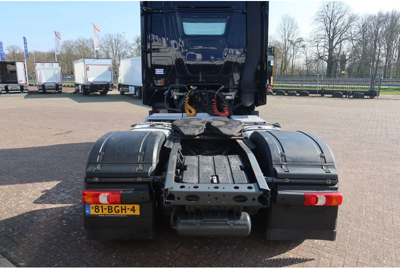 وحدة جر Mercedes-Benz Actros 1942 LS 4x2: صورة 14