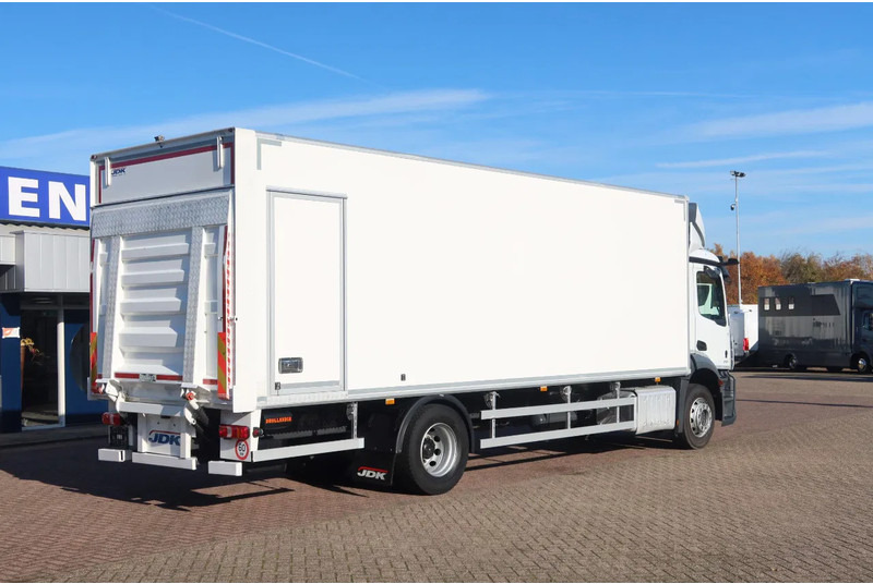 Mercedes-Benz Actros 2127L Bak+ Klep 2000kg Euro6 - شاحنة مقفلة: صورة 3 Mercedes-Benz Actros 2127L Bak+ Klep 2000kg Euro6 - شاحنة مقفلة: صورة 3