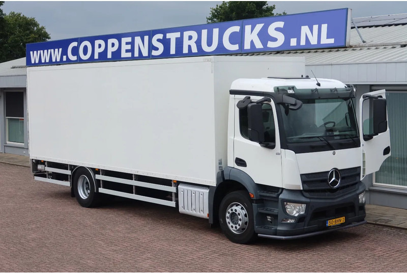 Mercedes-Benz Antos 1924 LL Bakwagen + laadklep 2500 kg - شاحنة مقفلة: صورة 3 Mercedes-Benz Antos 1924 LL Bakwagen + laadklep 2500 kg - شاحنة مقفلة: صورة 3