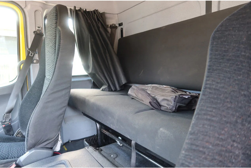 Mercedes-Benz Atego 1221 1221 L Takel wagen 6 Persoons - شاحنة نقل سيارات شاحنة: صورة 5 Mercedes-Benz Atego 1221 1221 L Takel wagen 6 Persoons - شاحنة نقل سيارات شاحنة: صورة 5