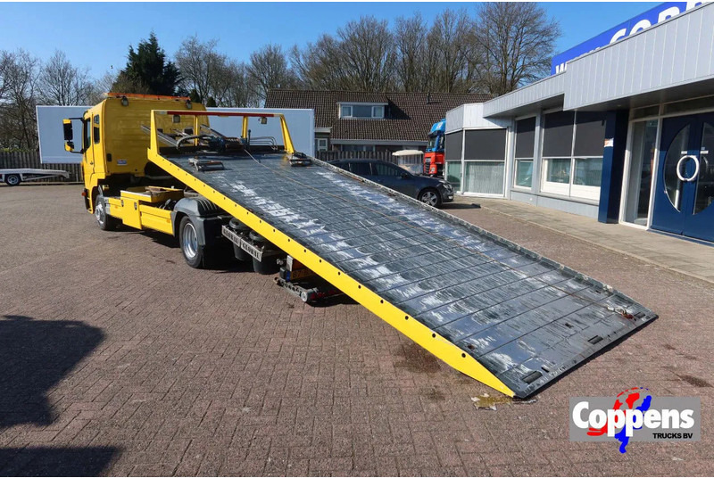 Mercedes-Benz Atego 1221 1221 L Takel wagen 6 Persoons - شاحنة نقل سيارات شاحنة: صورة 1 Mercedes-Benz Atego 1221 1221 L Takel wagen 6 Persoons - شاحنة نقل سيارات شاحنة: صورة 1