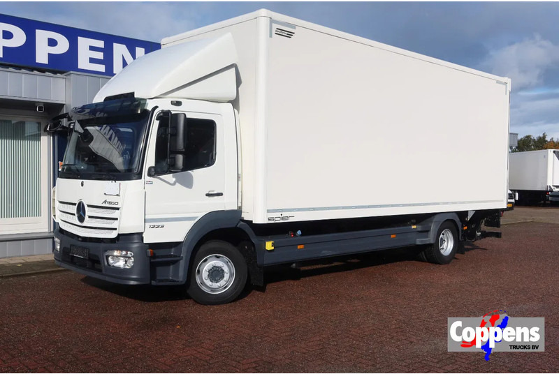 Mercedes-Benz Atego 1223 L Bak + Klep Bar 3000 KG - شاحنة مقفلة: صورة 1 Mercedes-Benz Atego 1223 L Bak + Klep Bar 3000 KG - شاحنة مقفلة: صورة 1