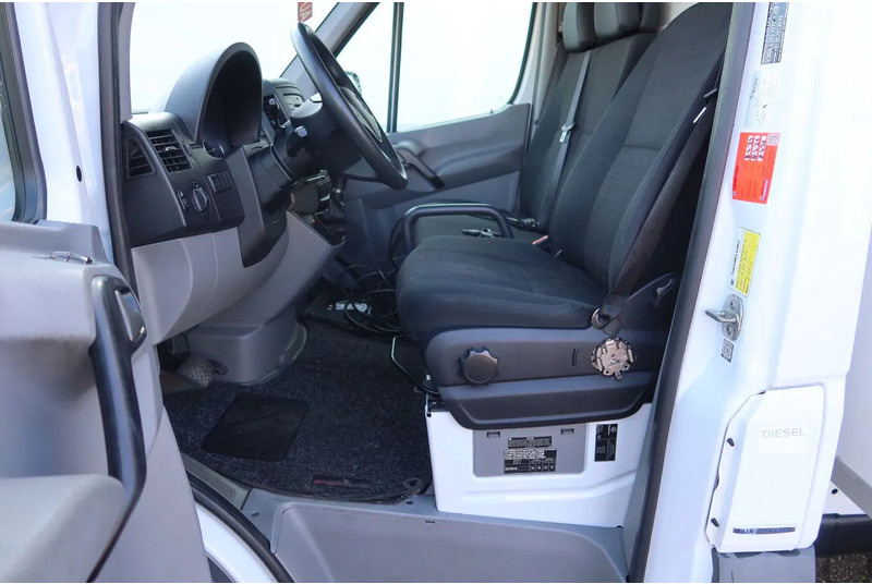 Mercedes-Benz Sprinter 316 CDI Carrier Koel/Vries Bak+Klep. Dag en nacht aansluiting - شاحنة مُبرّدة للتوصيل: صورة 5 Mercedes-Benz Sprinter 316 CDI Carrier Koel/Vries Bak+Klep. Dag en nacht aansluiting - شاحنة مُبرّدة للتوصيل: صورة 5