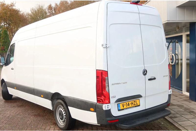 Mercedes-Benz Sprinter 317 CDI L3/H2 Automaat - فان: صورة 3 Mercedes-Benz Sprinter 317 CDI L3/H2 Automaat - فان: صورة 3