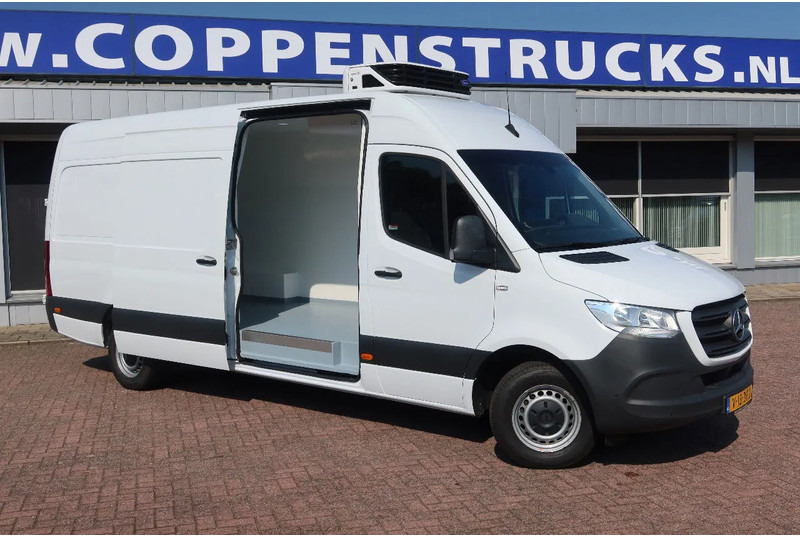Mercedes-Benz Sprinter 317 Koel/Vries/Verwarmen met nachtaansluiting 220 volt. AUTOMAAT! - شاحنة مُبرّدة للتوصيل: صورة 2 Mercedes-Benz Sprinter 317 Koel/Vries/Verwarmen met nachtaansluiting 220 volt. AUTOMAAT! - شاحنة مُبرّدة للتوصيل: صورة 2