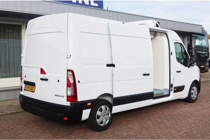Renault Master Carrier Xarios 350 Koel/vries + verwarmen + nachtaansluiting 220 volt BPM VRIJ!!! - شاحنة مُبرّدة للتوصيل: صورة 3 Renault Master Carrier Xarios 350 Koel/vries + verwarmen + nachtaansluiting 220 volt BPM VRIJ!!! - شاحنة مُبرّدة للتوصيل: صورة 3