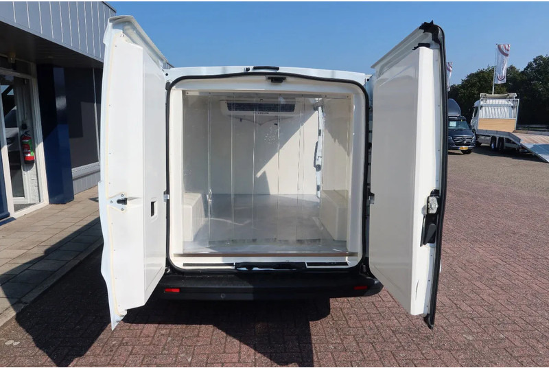 Renault Trafic L2/H1 Koelwagen - شاحنة مُبرّدة للتوصيل: صورة 4 Renault Trafic L2/H1 Koelwagen - شاحنة مُبرّدة للتوصيل: صورة 4