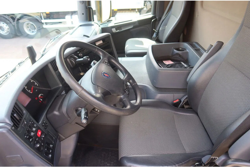 Scania P250 4x2 Bakwagen+Klep E6 Dhollandia 1500 kg - شاحنة مقفلة: صورة 5 Scania P250 4x2 Bakwagen+Klep E6 Dhollandia 1500 kg - شاحنة مقفلة: صورة 5