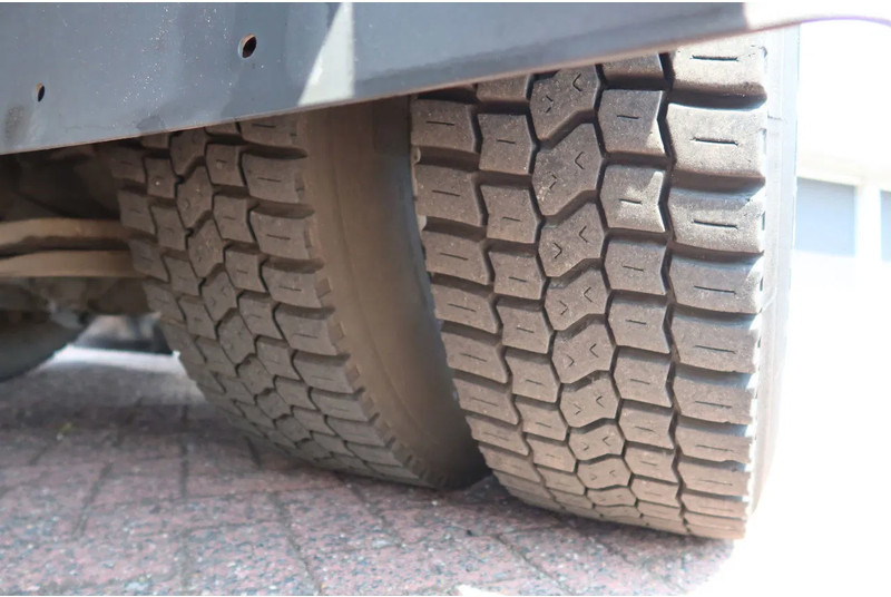 شاحنة مقفلة Scania P250 4x2 Bakwagen+Klep E6 Dhollandia 1500 kg: صورة 11 شاحنة مقفلة Scania P250 4x2 Bakwagen+Klep E6 Dhollandia 1500 kg: صورة 11