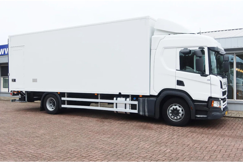 Scania P250 Bak+Dhollandia 2.000 kg 4x2 6 Cilinder - شاحنة مقفلة: صورة 3 Scania P250 Bak+Dhollandia 2.000 kg 4x2 6 Cilinder - شاحنة مقفلة: صورة 3