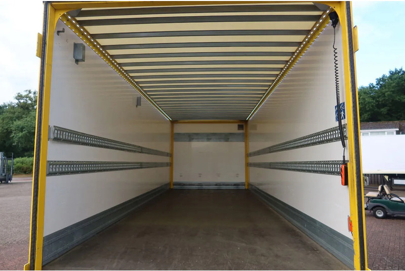 Scania P250 Bak+Klep E6 Dhollandia 1500 kg - شاحنة مقفلة: صورة 4 Scania P250 Bak+Klep E6 Dhollandia 1500 kg - شاحنة مقفلة: صورة 4