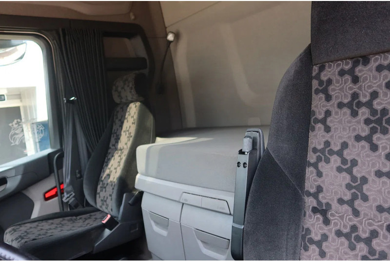 Scania R500 NGS R 500 6x2 Chassis, Stuur liftr as 6x2 - شاحنة هيكل كابينة: صورة 5 Scania R500 NGS R 500 6x2 Chassis, Stuur liftr as 6x2 - شاحنة هيكل كابينة: صورة 5