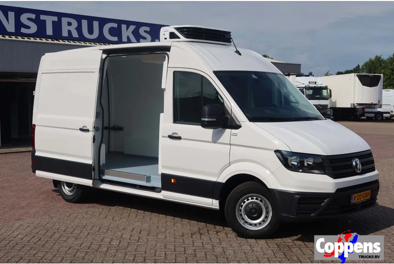 Volkswagen Crafter 177 PK Koel/ Vries/ Verwarmen Carrier xarios 350 met nachtaansluiting BPM vrij. - شاحنة مُبرّدة للتوصيل: صورة 1 Volkswagen Crafter 177 PK Koel/ Vries/ Verwarmen Carrier xarios 350 met nachtaansluiting BPM vrij. - شاحنة مُبرّدة للتوصيل: صورة 1