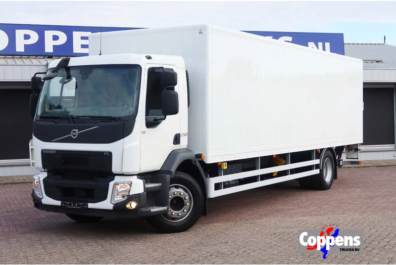 Volvo Bak + Dhollandia klep 2000 Kg - شاحنة مقفلة: صورة 1 Volvo Bak + Dhollandia klep 2000 Kg - شاحنة مقفلة: صورة 1