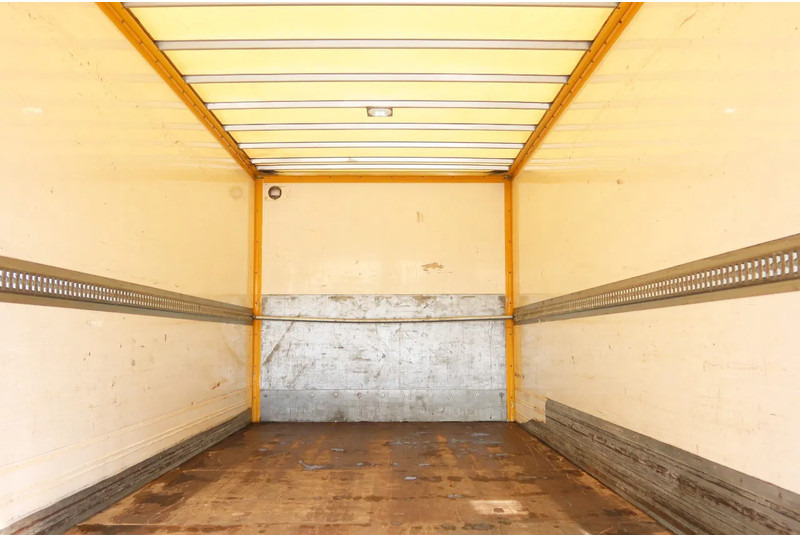 شاحنة مقفلة Volvo FE Bak+Klep Dhollanida 2.000 kg: صورة 17