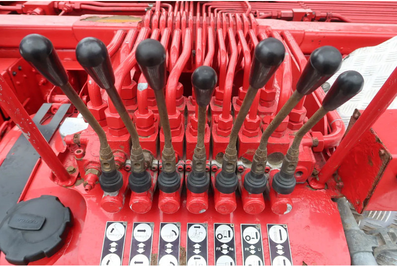 Volvo FH 460 Hooklift 8x2 Haakarm. 3x Steering axle - شاحنة - نظام الكابلات: صورة 4 Volvo FH 460 Hooklift 8x2 Haakarm. 3x Steering axle - شاحنة - نظام الكابلات: صورة 4