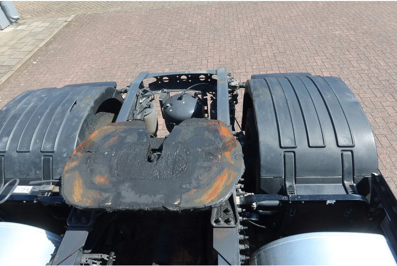 وحدة جر Volvo FH 460 Voith Retarder Standklima, Iparkcool: صورة 17 وحدة جر Volvo FH 460 Voith Retarder Standklima, Iparkcool: صورة 17