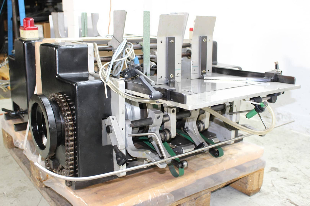 RITMICA Universal H-200 - آلات الطباعة: صورة 2 RITMICA Universal H-200 - آلات الطباعة: صورة 2