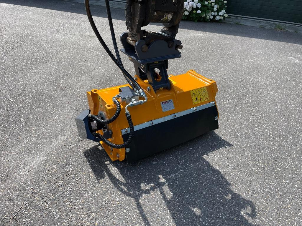 Ferri klepelbak voor aan de kraan CW05 CW10 CW30 - التقطيع جزازة/ ماكينات قطع الحشائش: صورة 3 Ferri klepelbak voor aan de kraan CW05 CW10 CW30 - التقطيع جزازة/ ماكينات قطع الحشائش: صورة 3